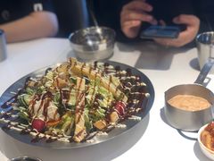 芝士沙拉-炒码先生·韩餐炸鸡披萨(西塔店)