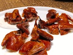 脆皮乳鸽-新荣记(西溪湿地店)