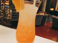 -龙虾酒吧扒房(宁波香格里拉店)