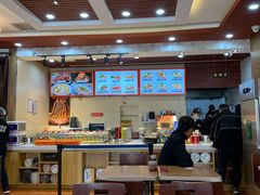大堂-顺溜·手工刀削面·黑金店(铜锣湾店)