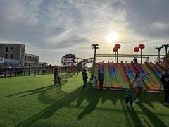 -蓝精灵乐园·世茂精灵之城主题乐园