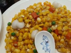 -香山湖家家宴(中山陵店)
