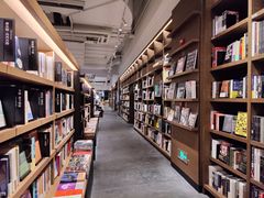 -茑屋书店(天目里店)