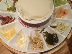 -怪噜范·老贵阳街头名小吃(汇金星力城店)