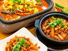 -鱼众不同·鸡公煲·烤全鱼(国顺路店)
