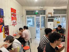 -咱家王新国把子肉(县东巷店)