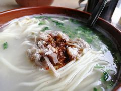 -亮亮拉面(师范路店)