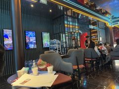 -屋有岛沉浸游戏旗舰店(中山公园店)