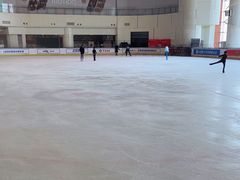 -世纪星滑冰俱乐部(万象城店)