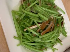 芦蒿香干-新天厨酒家(二分店)