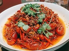 招牌麻辣龙虾-济南一九烧烤(师院东街店)