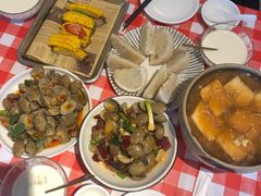 爆炒花甲-琼大师东方烤乳猪(亚特兰蒂斯店)
