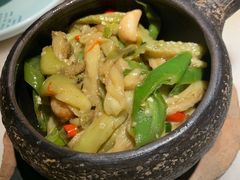 -佬麻雀·新湘菜(珠海金发购物中心店)