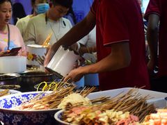 -八一路好吃街(雨田商务大厦店)