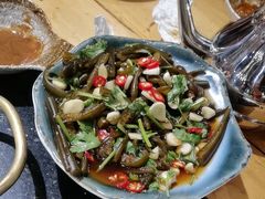 -顶顶汤火牛排火锅·经典铜锅涮肉