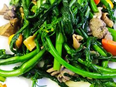 菜心炒鸡杂-醉贤居