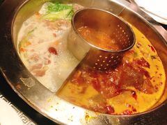 -佬土鹅肠火锅(中建大观店)