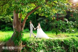 -巴黎婚纱摄影工作室