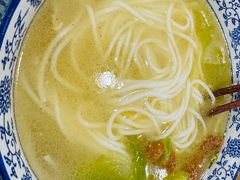 -桥香园云南过桥米线(金马碧鸡店)