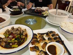-品香菜馆(旗峰路中侨大厦店)