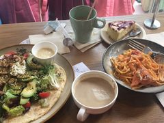 -HELLO 27 意面·沙拉·帕尼尼