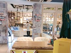 -米兰西典(西坝岗路店)