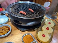 -汉城烤肉·黑金冠(华山路店)