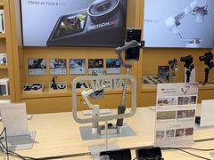 -DJI大疆(深圳华强北曼哈授权体验店)