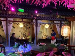 -韵秋荷(宝山龙湖天街店)