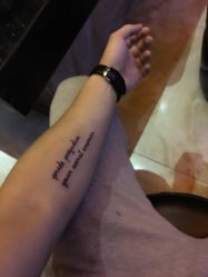 -V一刺青·纹身   穿孔    清洗