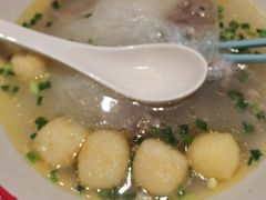 -小杨生煎(金山百联购物中心3楼店)