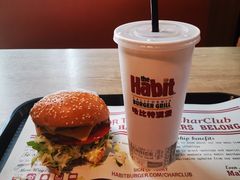 -The Habit Burger Grill 哈比特汉堡(复兴soho店)
