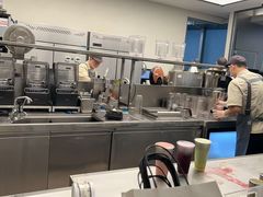 -喜茶(上海北外滩来福士店)