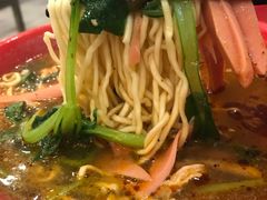 -易记皮肚面(明瓦廊店)
