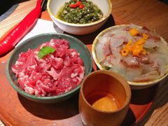 猫儿山的小黄牛-吃饭皇帝大土家民族菜(正大广场店)