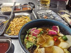 -马路牙子烧烤音乐酒馆(望京店)