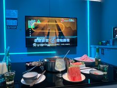 -唯爱KTV聚会餐厅(仙林东城汇店)