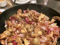 -胡须佬鸡煲四季火锅店(石厦西村直营店)