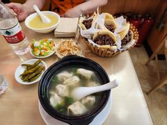 -闫家驴肉老店(华电一校店)