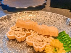 -铭牛烧肉·和牛海鲜自助(高新月牙湖店)