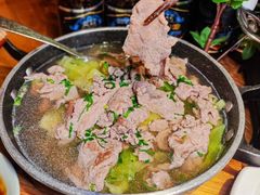 -全牛匠·乐山跷脚牛肉(西单华威约饭街店)
