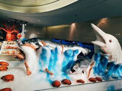 -小天鹅戴斯酒店鲸鲨百汇创作料理