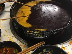 -钢管厂五区小郡肝串串香(滨江店)