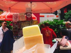 -詹爷爷乌节路街头冰淇淋