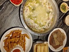 酸菜-天都火锅酒楼(虹梅南路店)