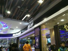 -麦当劳(中二横路店)