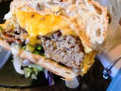 -HIGH FIVE哈福手工汉堡(桂林路店)