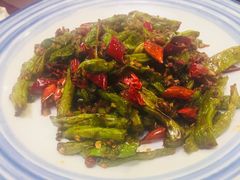 肉末干煸豆角-宏状元现熬粥·京味菜(黄寺大街店)