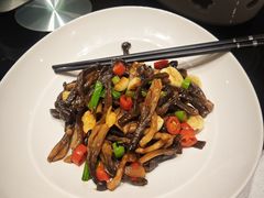 -满堂·烤鸭店·北京菜(鼓楼店)