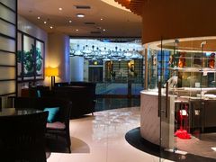 -喜鹊愉家酒店(郑州曼哈顿博览中心地铁站店)